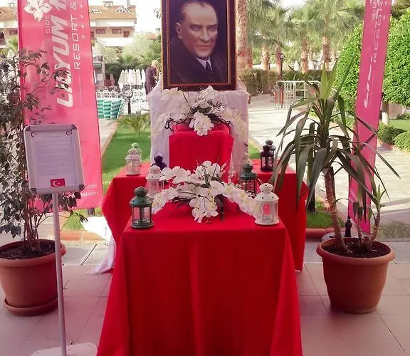 Lilyum & Resort Side