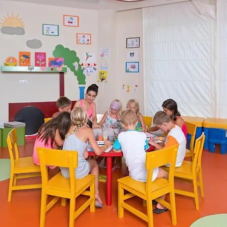 Lilyum & Üdülőközpont