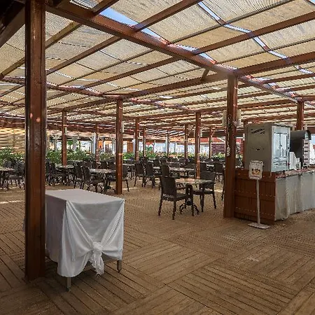 Lilyum & Üdülőközpont