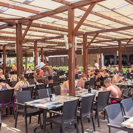 Üdülőközpont Lilyum & 4*